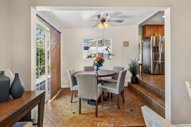 5711 Geyser Avenue, Tarzana, CA 91356 — photo 14 of 55