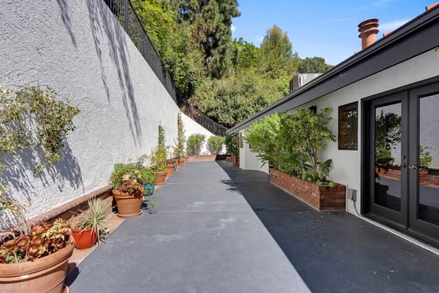 1242 Angelo Drive, Beverly Hills, CA 90210 — photo 56 of 68