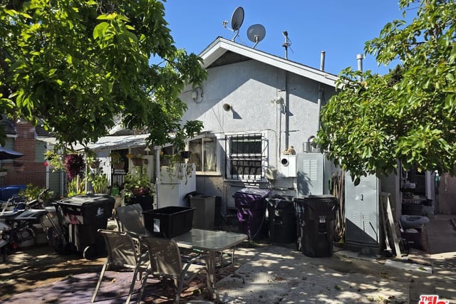 2470 Pasadena Avenue, Long Beach, CA 90806 — photo 8 of 10