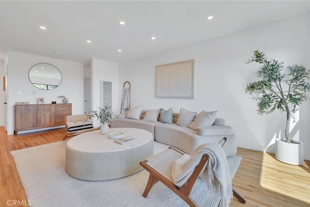 25710 Crest Road, Torrance, CA 90505 — photo 13 of 45