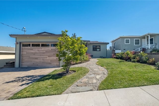 25710 Crest Road, Torrance, CA 90505 — photo 2 of 45