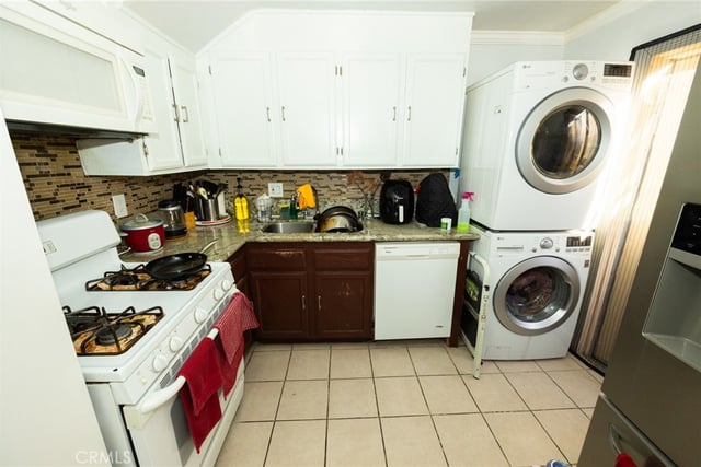 17135 Roscoe Boulevard 7, Northridge, CA 91325 — photo 4 of 10