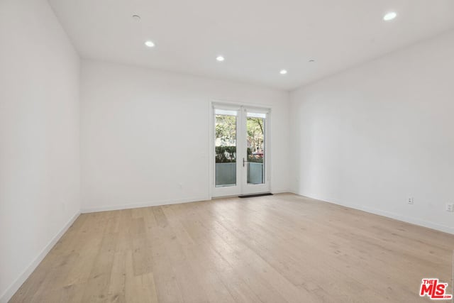 1746 Garfield Place 101, Los Angeles, CA 90028 — photo 6 of 28