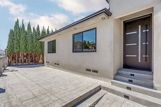 8369 Vine Valley, Los Angeles, CA 91352 — photo 3 of 37