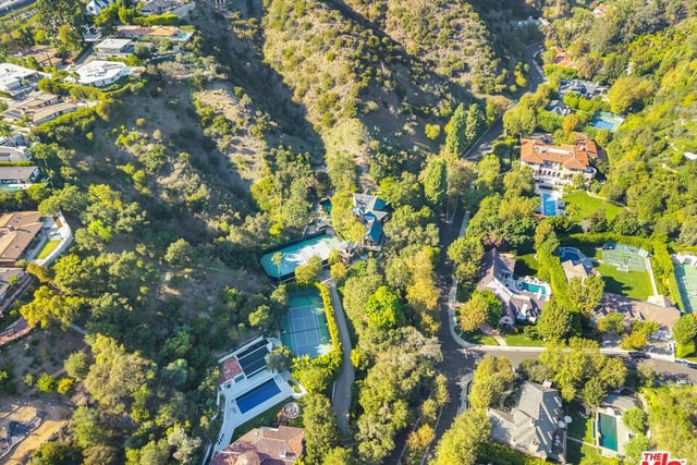 1119 Moraga Dr, Los Angeles, CA 90049 — photo 46 of 48