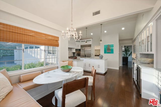 204 Ashdale Place, Los Angeles, CA 90049 — photo 11 of 49
