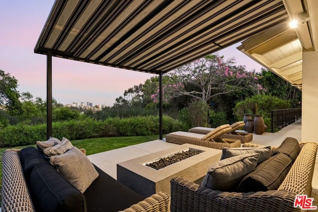 204 Ashdale Place, Los Angeles, CA 90049 — photo 43 of 49
