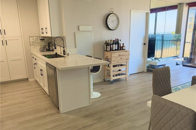 1750 E Ocean 404, Long Beach, CA 90802 — photo 19 of 65