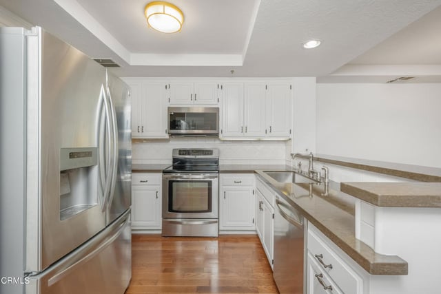 880 W 1st Street 618, Los Angeles, CA 90012 — photo 17 of 37