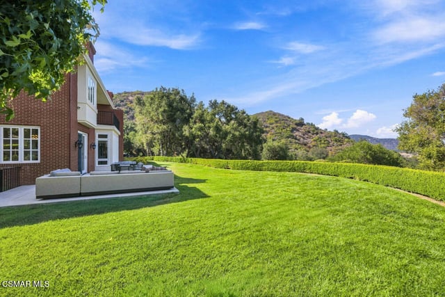 2342 Heatherbank Court, Thousand Oaks, CA 91361 — photo 20 of 25