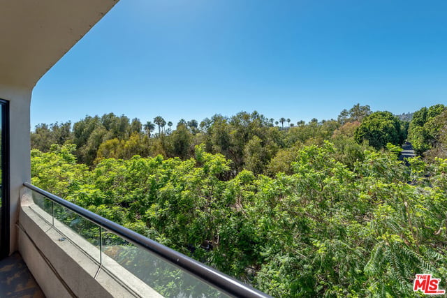 450 N Maple Drive 501, Beverly Hills, CA 90210 — photo 33 of 37