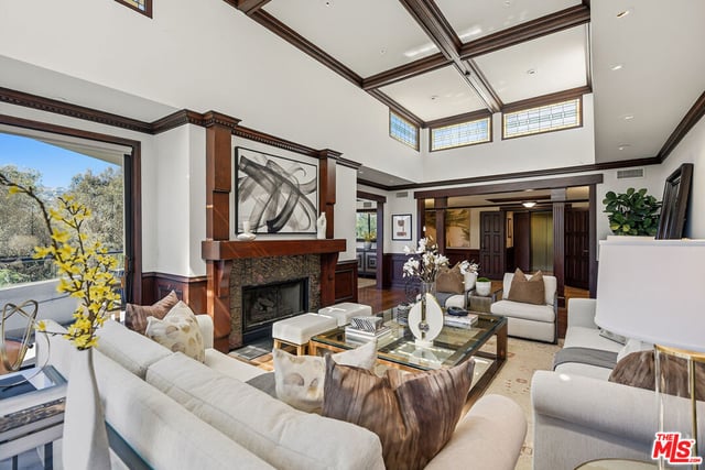 450 N Maple Drive 501, Beverly Hills, CA 90210 — photo 7 of 37