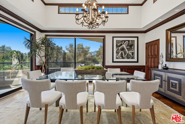 450 N Maple Drive 501, Beverly Hills, CA 90210 — photo 8 of 37