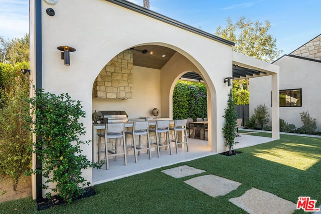 19024 Sprague Street, Tarzana, CA 91356 — photo 62 of 71