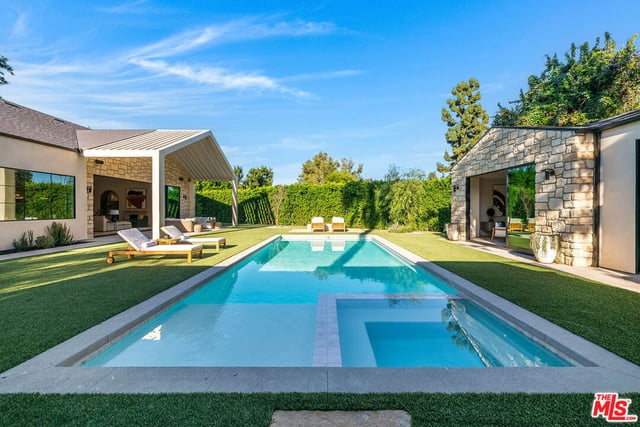 19024 Sprague Street, Tarzana, CA 91356 — photo 9 of 71