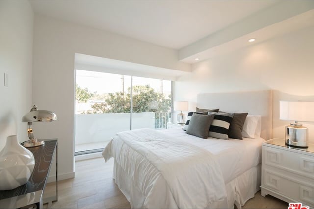 838 N Doheny Drive 302, West Hollywood, CA 90069 — photo 10 of 16