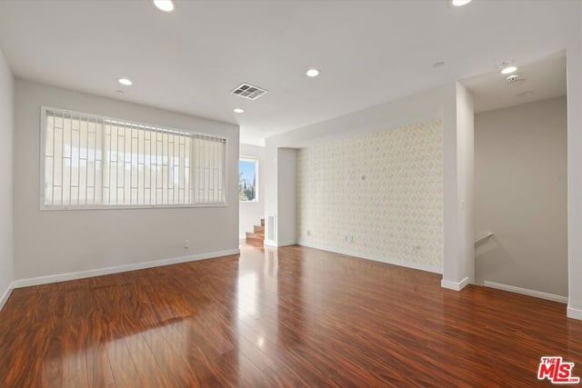 13225 Victory Boulevard, Van Nuys, CA 91401 — photo 12 of 30