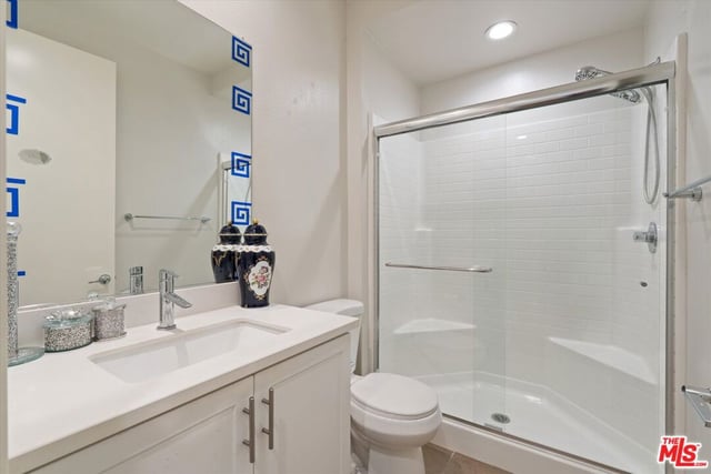 13225 Victory Boulevard, Van Nuys, CA 91401 — photo 7 of 30