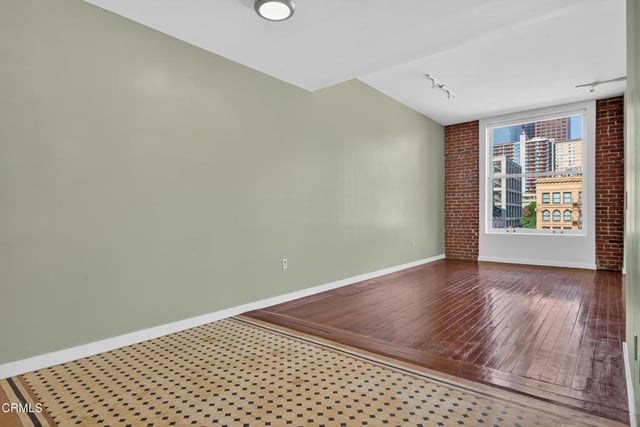 257 S Spring Street 4N, Los Angeles, CA 90012 — photo 11 of 33