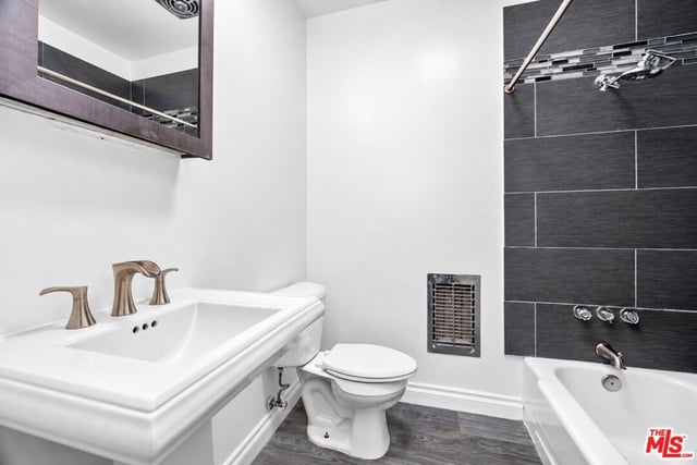 6160 Whitsett Avenue 10, North Hollywood, CA 91606 — photo 17 of 23