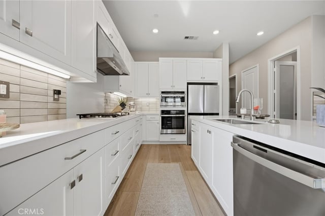 27276 Red Willow Court, Valencia, CA 91381 — photo 10 of 59