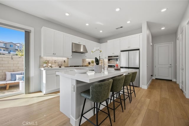 27276 Red Willow Court, Valencia, CA 91381 — photo 8 of 59