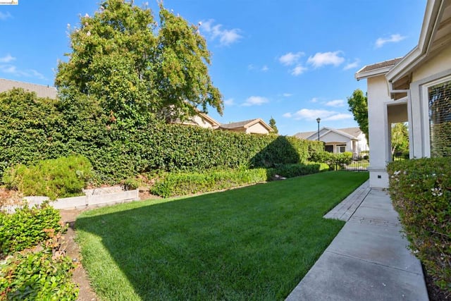 1587 Regent Dr, Brentwood, CA 94513 — photo 31 of 34