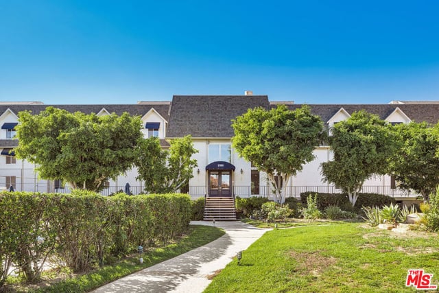 2385 Roscomare Road B2, Los Angeles, CA 90077 — photo 31 of 37