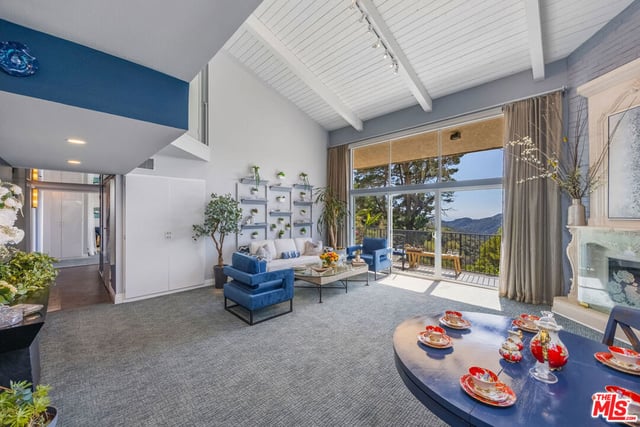 2385 Roscomare Road B2, Los Angeles, CA 90077 — photo 4 of 37