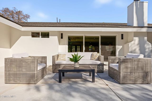 5215 Del Moreno Drive, Woodland Hills, CA 91364 — photo 74 of 77
