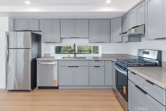 176 N Catalina Avenue 403, Pasadena, CA 91106 — photo 5 of 22