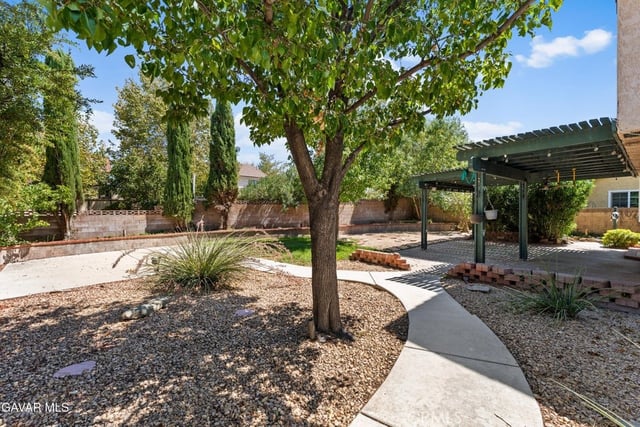 42910 Burlwood, Lancaster, CA 93536 — photo 32 of 33