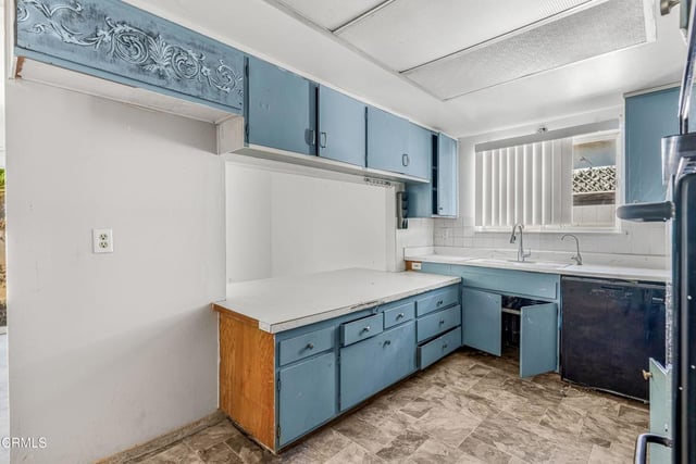 5367 Lafayette Street, Ventura, CA 93003 — photo 10 of 33