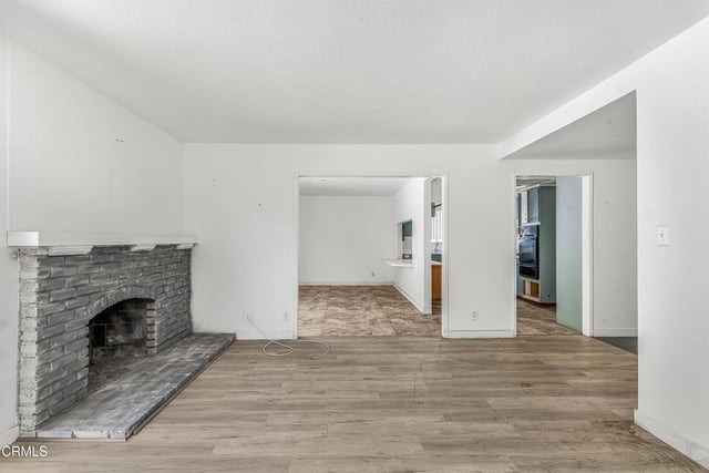5367 Lafayette Street, Ventura, CA 93003 — photo 3 of 33