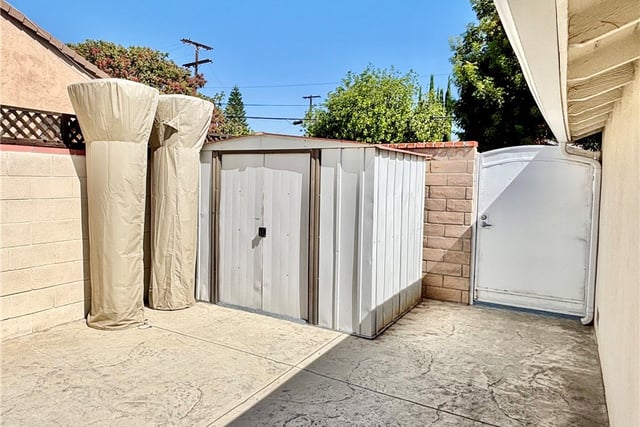 8101 Jellico Avenue, Northridge, CA 91325 — photo 52 of 57