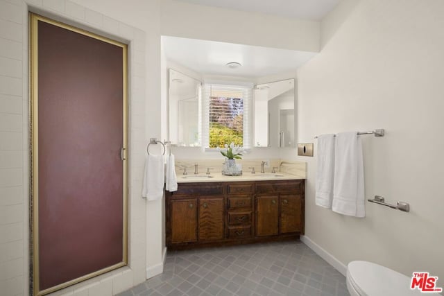 10985 Bellagio Road, Los Angeles, CA 90077 — photo 16 of 22
