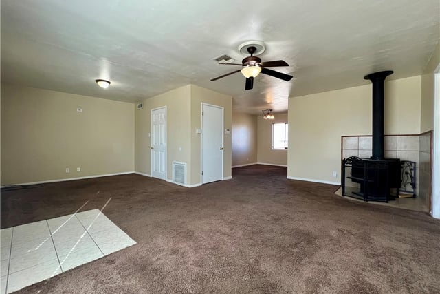 44118 Kingtree, Lancaster, CA 93534 — photo 6 of 21