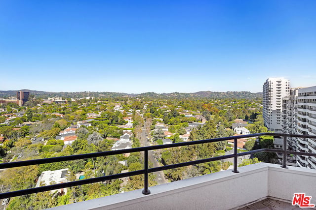 10601 Wilshire Boulevard 1601, Los Angeles, CA 90024 — photo 9 of 21