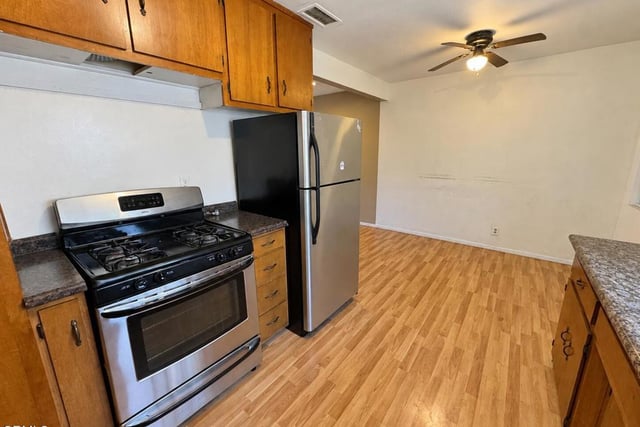 1422 E Mauretania Street, Los Angeles, CA 90744 — photo 7 of 29