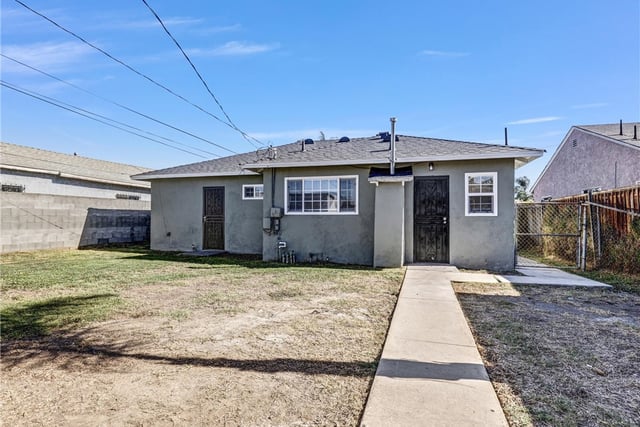 2217 W Raymond, Compton, CA 90220 — photo 29 of 41