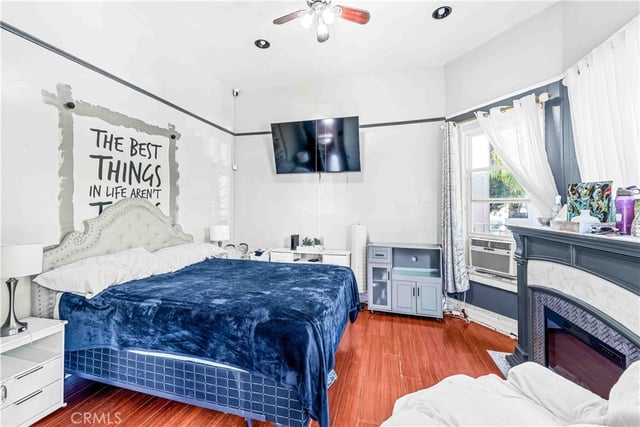 1460 W 23rd Street, Los Angeles, CA 90007 — photo 16 of 21