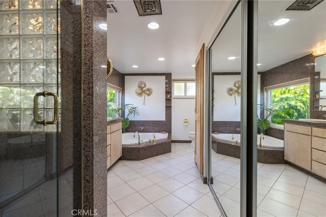 22429 Bessemer Street, Woodland Hills, CA 91367 — photo 27 of 46