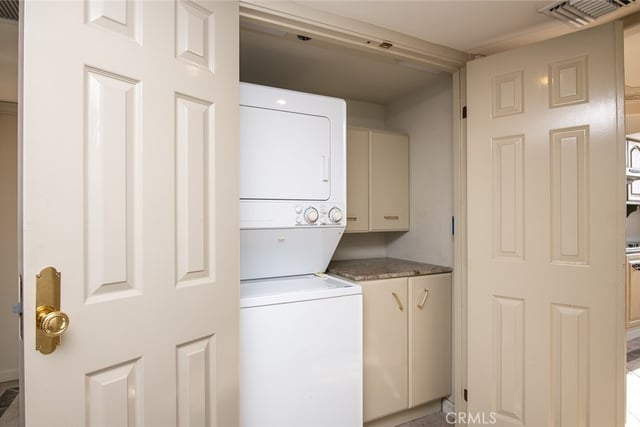345 Pioneer Drive 1705, Glendale, CA 91203 — photo 23 of 47