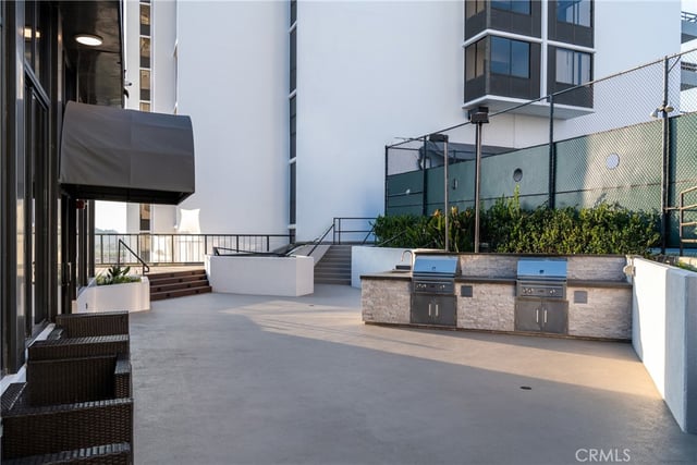 345 Pioneer Drive 1705, Glendale, CA 91203 — photo 37 of 47