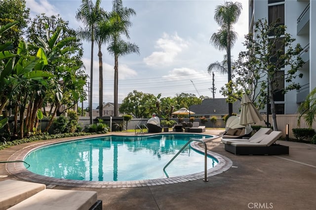 345 Pioneer Drive 1705, Glendale, CA 91203 — photo 41 of 47