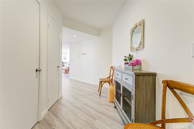 1037 N Vista, Los Angeles, CA 90046 — photo 9 of 51