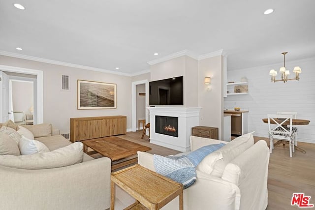 1024 5th Street 6, Santa Monica, CA 90403 — photo 6 of 16