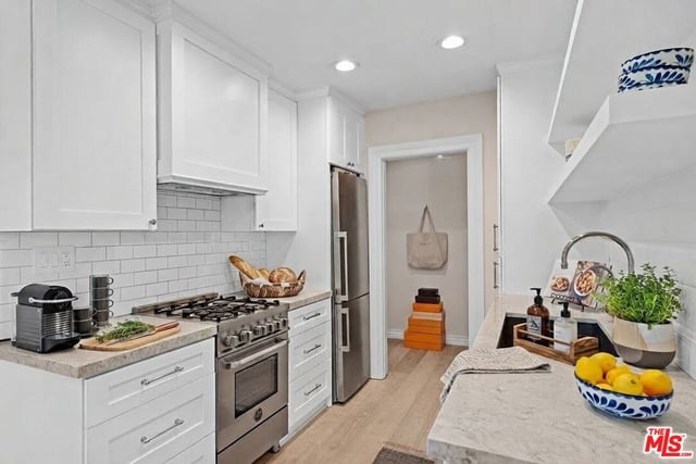 1024 5th Street 6, Santa Monica, CA 90403 — photo 7 of 16