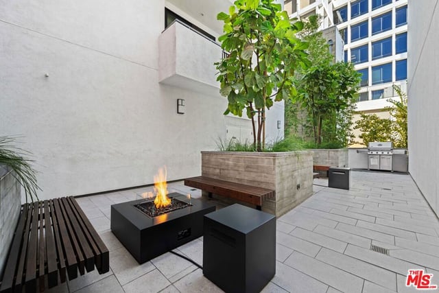 1234 Wilshire Boulevard 422, Los Angeles, CA 90017 — photo 20 of 30