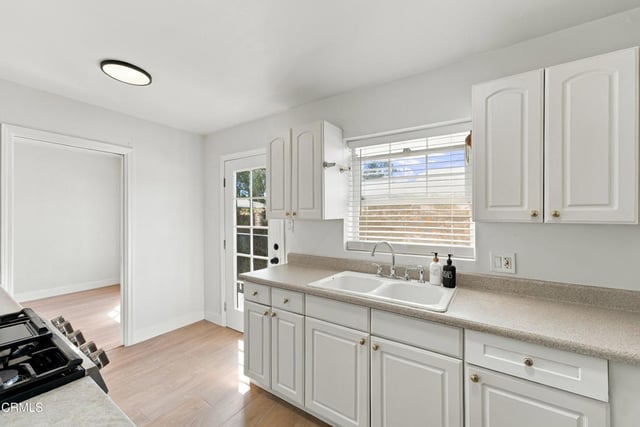 532 Orange Drive, Oxnard, CA 93036 — photo 12 of 30